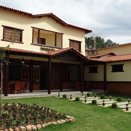 Hotel E Restaurante Sabor De Minas Salinas  Exteriér fotografie