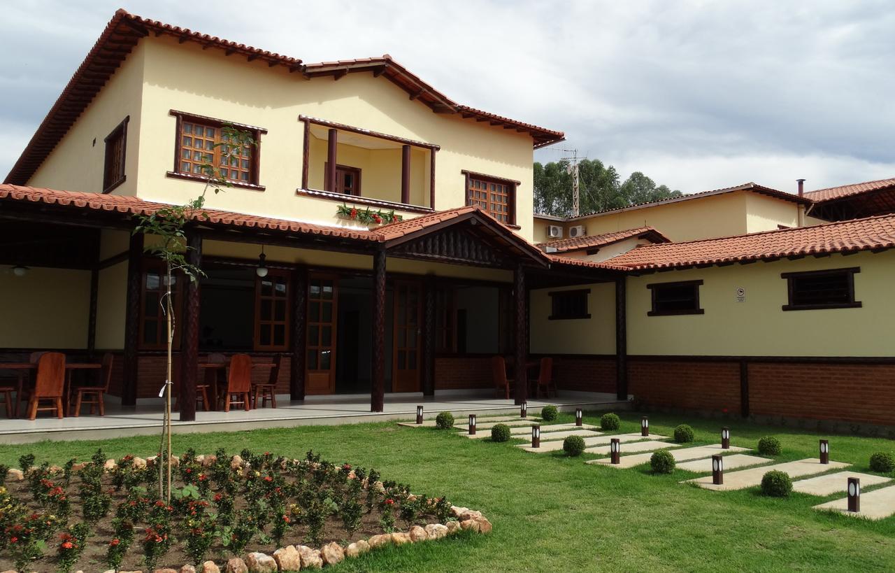 Hotel E Restaurante Sabor De Minas Salinas  Exteriér fotografie